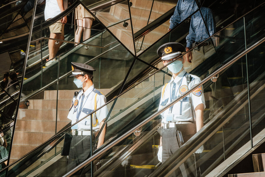 Scale mobili, street photography a Tokyo