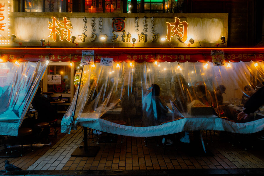 Tende di plastica, street photography a Tokyo