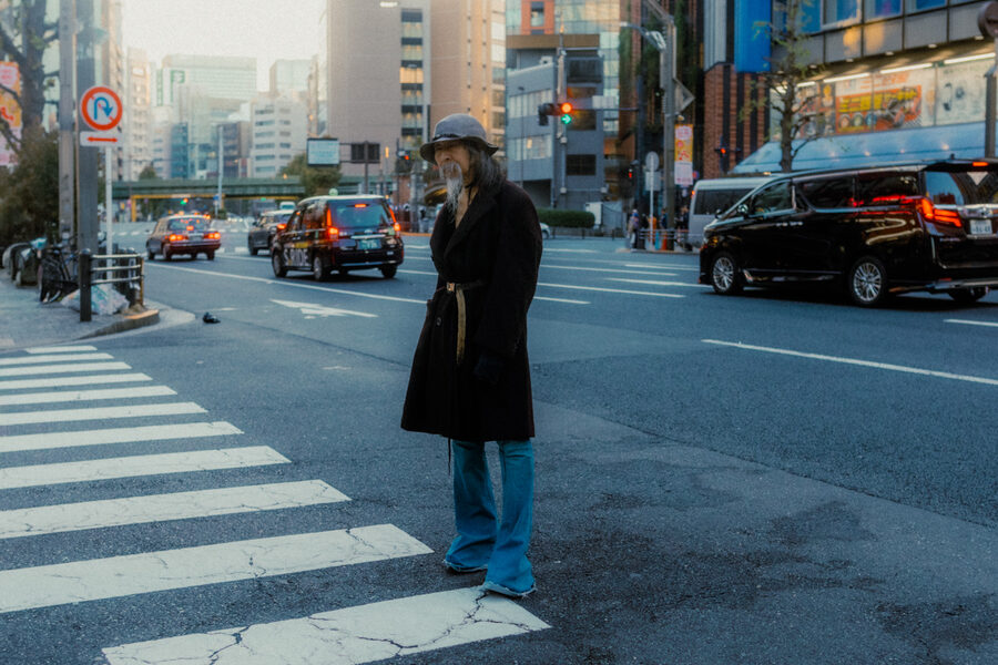Attesa sulle strisce, street photography a Tokyo