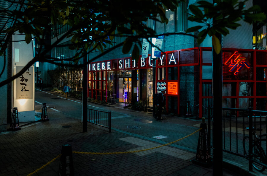 Shibuya silenziosa, street photography a Tokyo