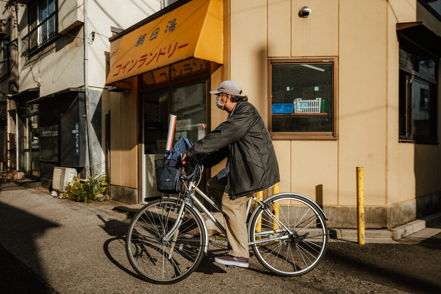 La bicicletta, street photography a Tokyo