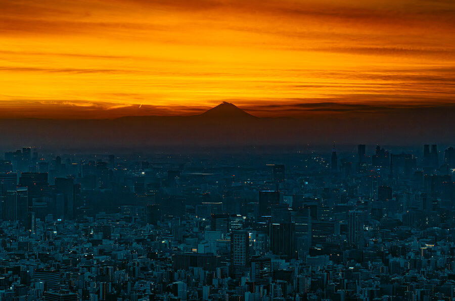 Orizzonte arancione, street photography a Tokyo
