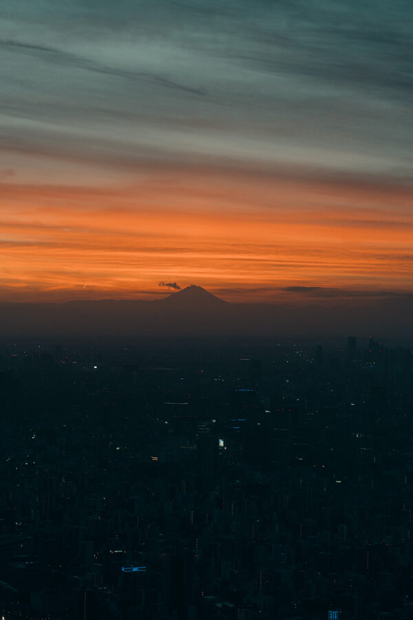 Ultima luce, street photography a Tokyo
