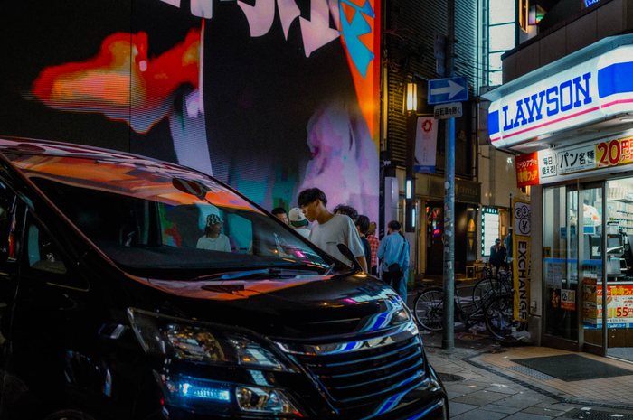 Osaka noren ristorante sera, fotografia di viaggio e street photography in Giappone