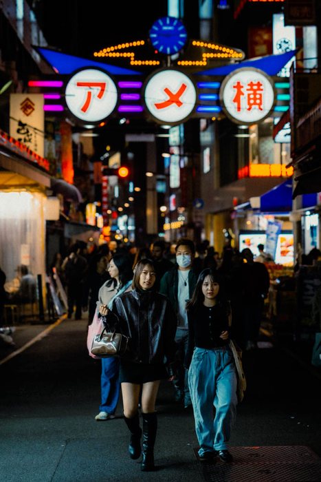 Osaka ristorante anbira ingresso, fotografia di viaggio e street photography in Giappone