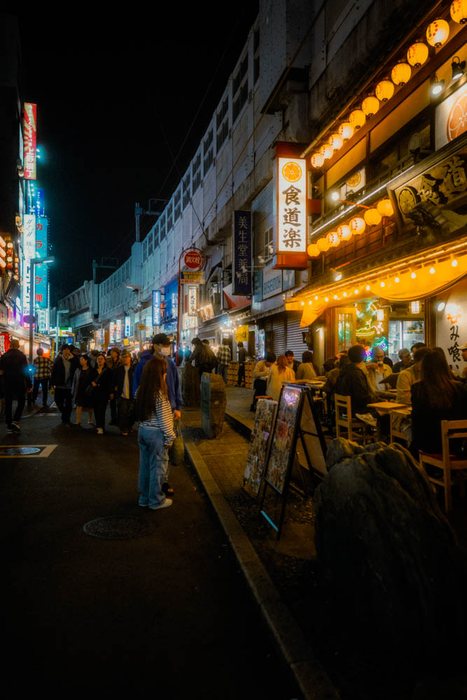 Osaka via ristoranti notte, fotografia di viaggio e street photography in Giappone