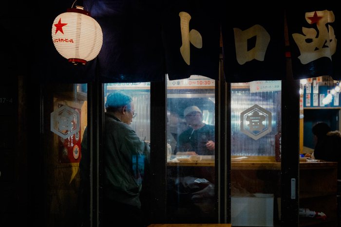 Tokyo bottega artigiana vetro, fotografia di viaggio e street photography in Giappone