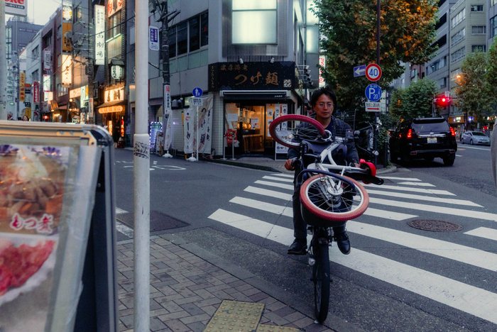 Tokyo cuoco ristorante vapore, fotografia di viaggio e street photography in Giappone