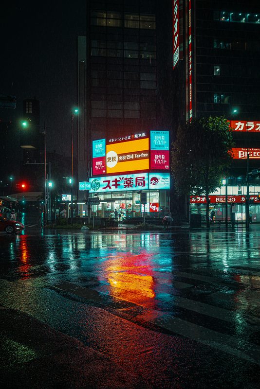 Fotografare Tokyo di notte: neon, pioggia e riflessi