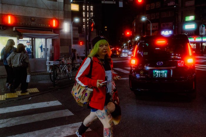 Tokyo tavolini vicolo giorno, fotografia di viaggio e street photography in Giappone