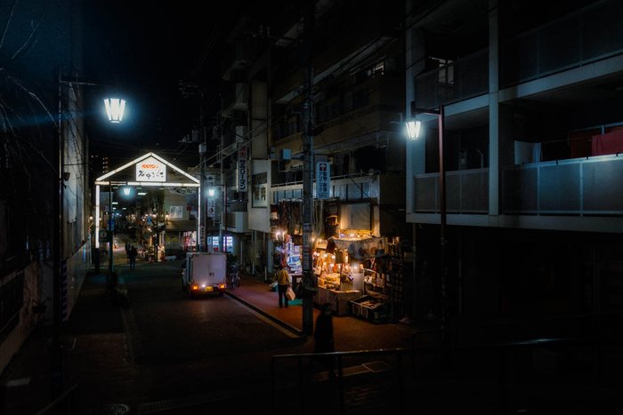 Tokyo vicolo ristoranti notte, fotografia di viaggio e street photography in Giappone