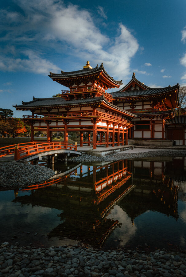 Il Byōdō-in al crepuscolo riflesso nello stagno, Uji