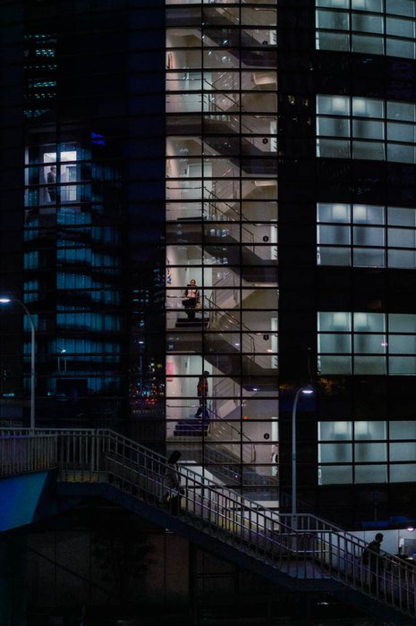 Yokohama pendolari stazione ombra, fotografia di viaggio e street photography in Giappone