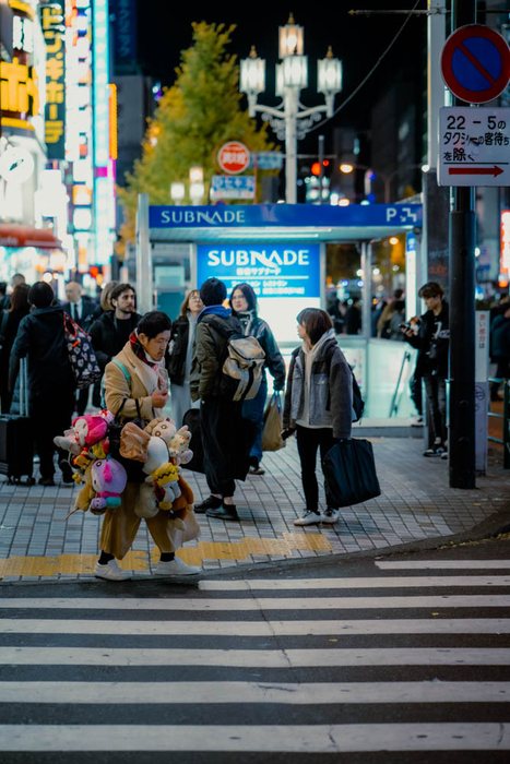 Yokohama ristorante facciata rossa, fotografia di viaggio e street photography in Giappone
